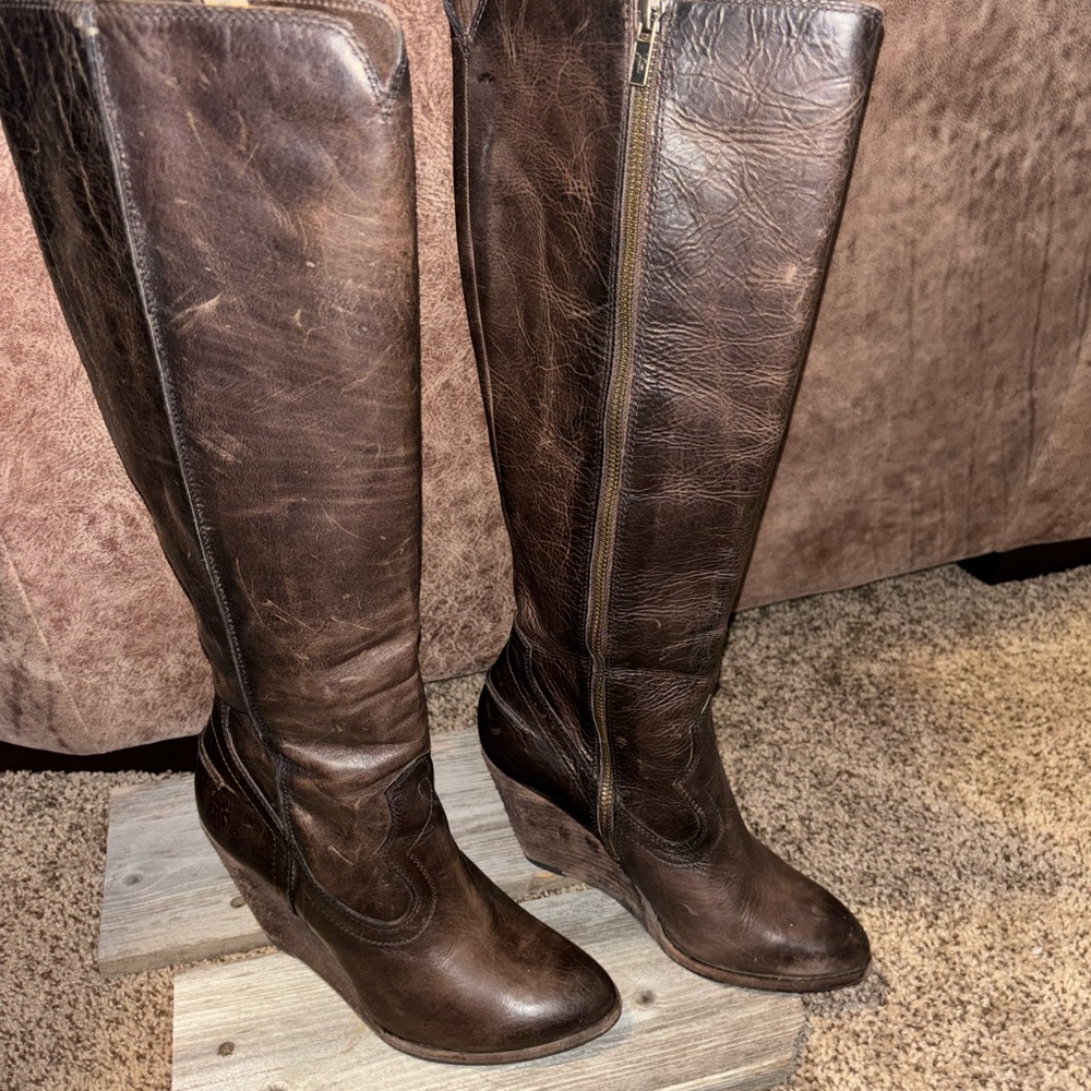 Frye boots. - Picture 7 of 8